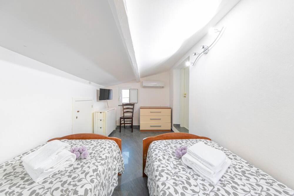 Maremio Apartment เชฟาลู ภายนอก รูปภาพ