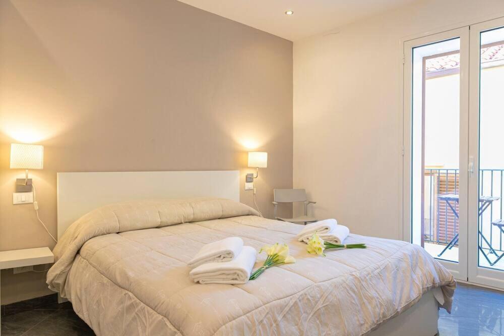 Maremio Apartment เชฟาลู ภายนอก รูปภาพ